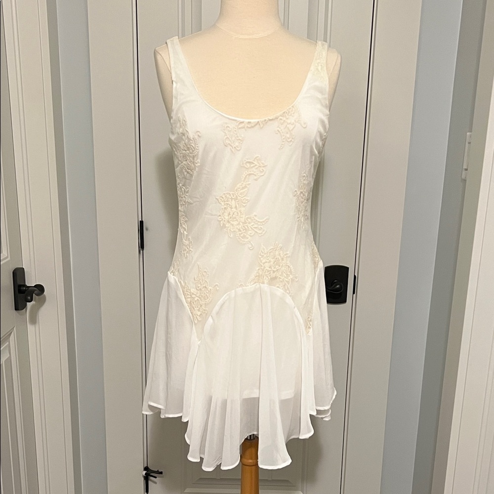 NWT White Sleeveless Dress